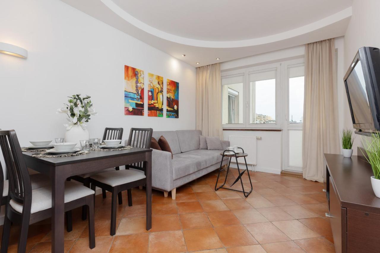 Cozy Apartment With Parking In Warsaw Ursus By Noclegi Renters Exteriör bild