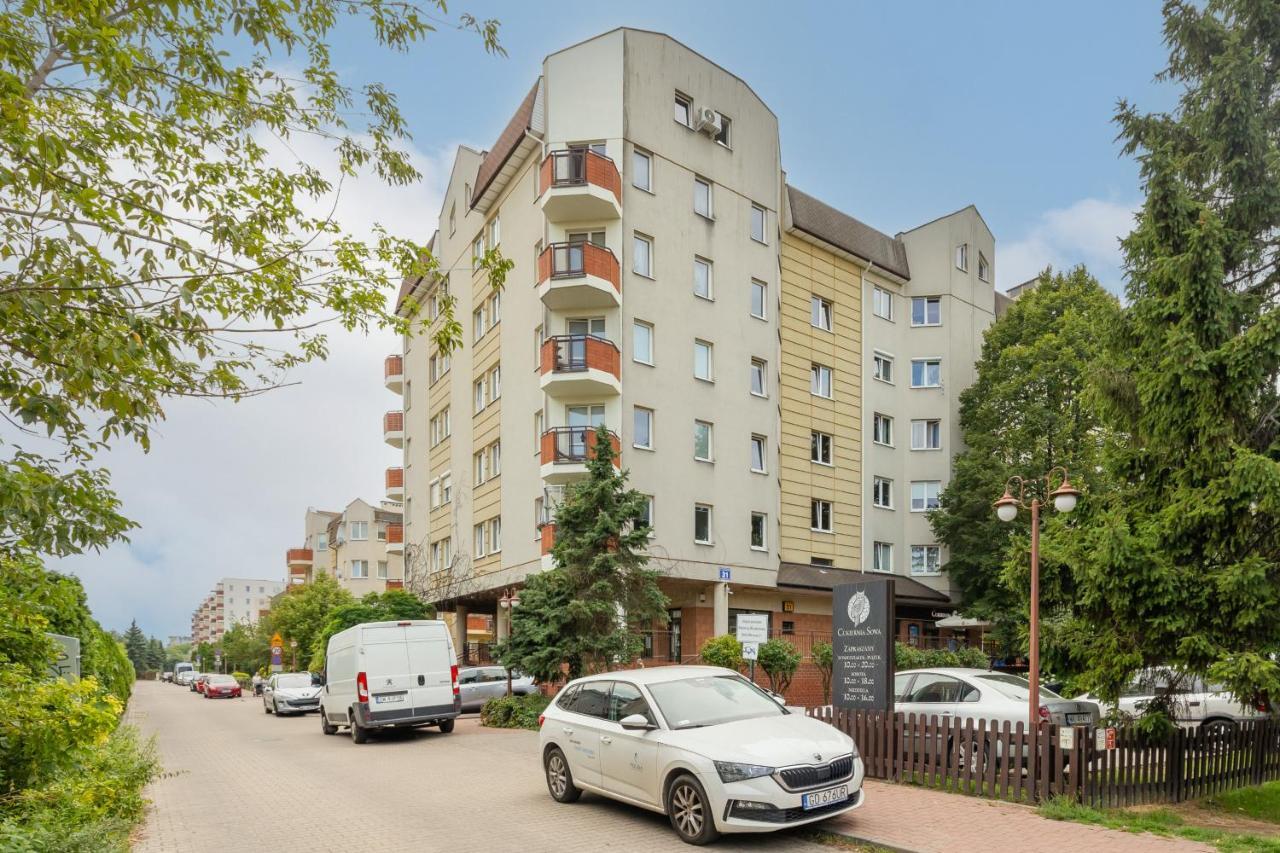 Cozy Apartment With Parking In Warsaw Ursus By Noclegi Renters Exteriör bild