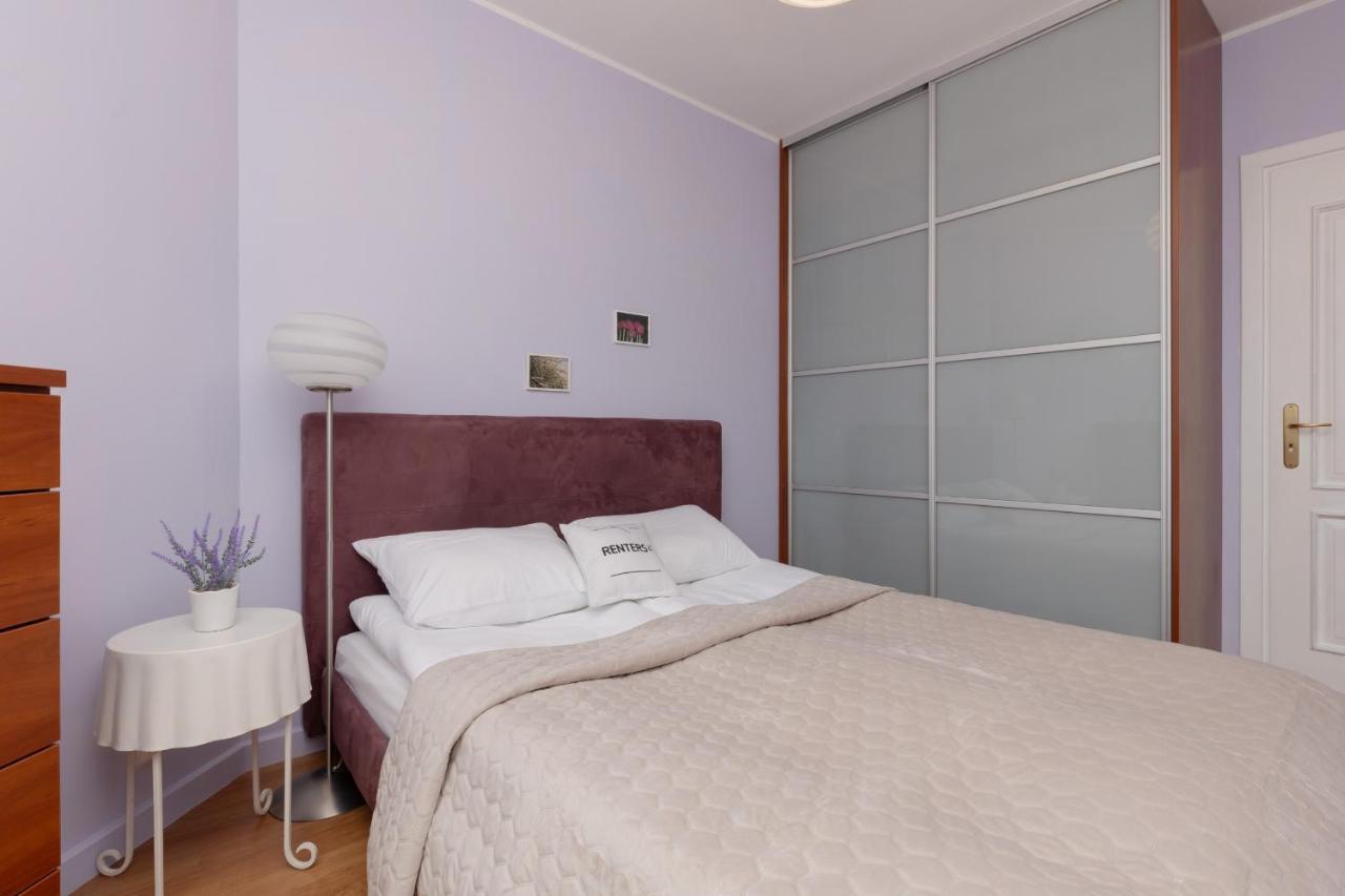 Cozy Apartment With Parking In Warsaw Ursus By Noclegi Renters Exteriör bild